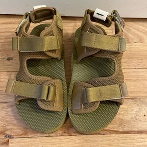 BNWT Gray Label EU30 sandals green